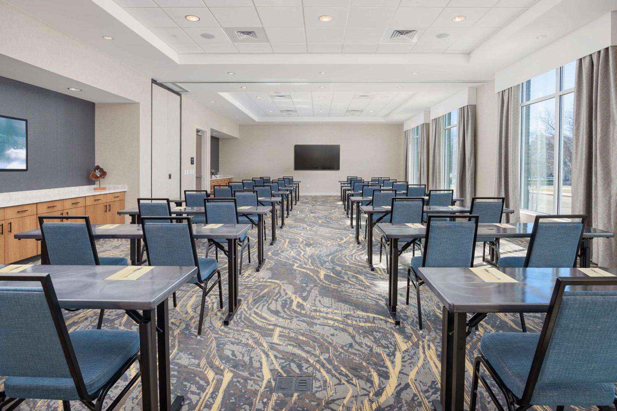 Hampton Inn & Suites Huntsville Downtown, Al Екстер'єр фото